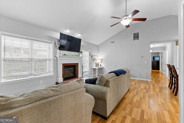 50 Stony Oak Drive, Newnan, GA 30263