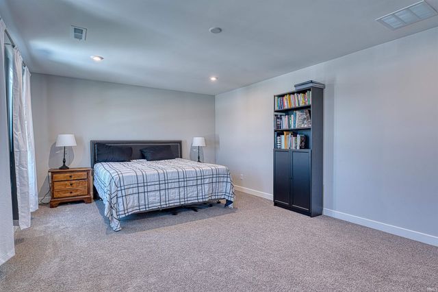 5113 Jackson Drive, Newburgh, IN 47630