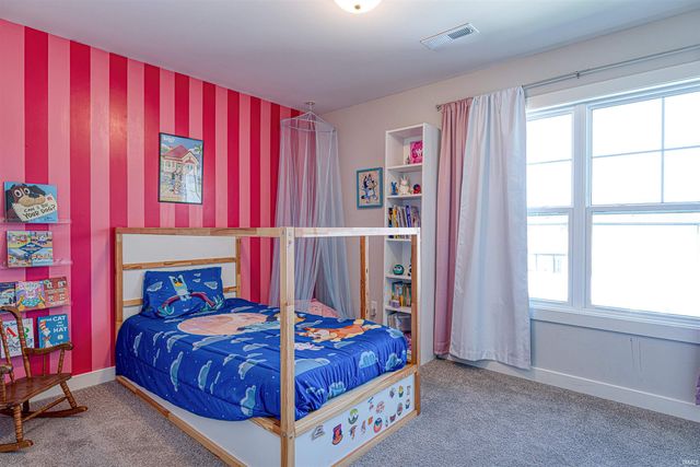 5113 Jackson Drive, Newburgh, IN 47630
