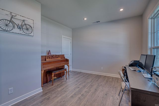5113 Jackson Drive, Newburgh, IN 47630