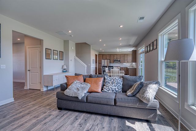 5113 Jackson Drive, Newburgh, IN 47630