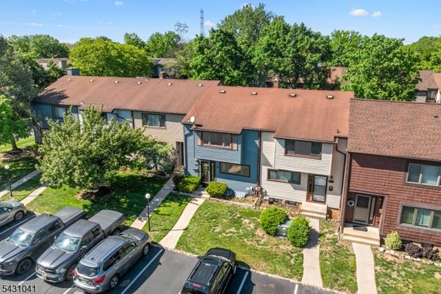 489 Brookside Ln, Hillsborough Twp., NJ 08844