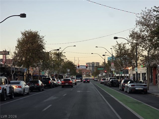 1400 Western Avenue, Las Vegas, NV 89102