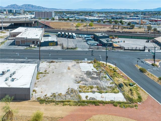 1400 Western Avenue, Las Vegas, NV 89102