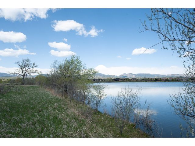 4953 W 1st St, Loveland, CO 80537