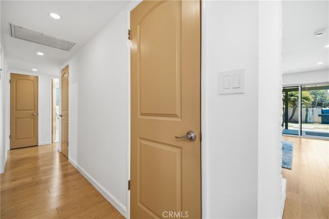 7636 W 91st, Westchester, CA 90045