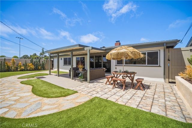 7636 W 91st, Westchester, CA 90045