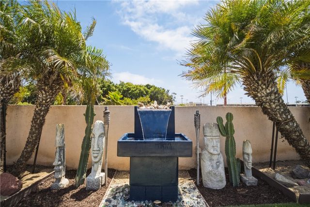 7636 W 91st, Westchester, CA 90045