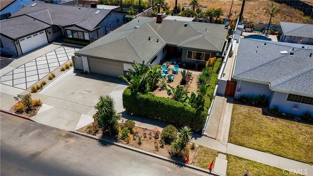 7636 W 91st, Westchester, CA 90045