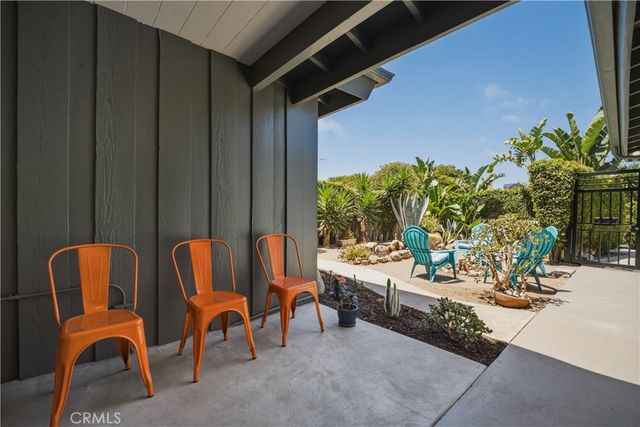 7636 W 91st, Westchester, CA 90045