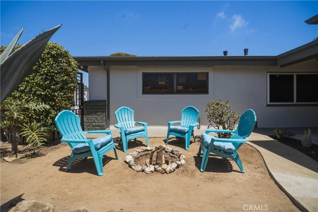7636 W 91st, Westchester, CA 90045