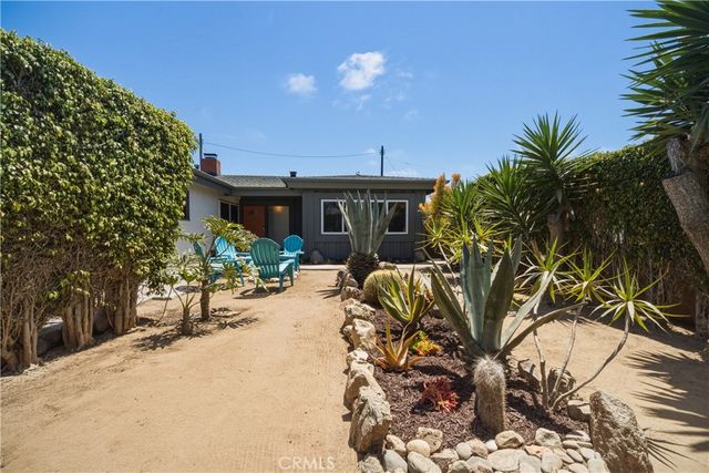 7636 W 91st, Westchester, CA 90045