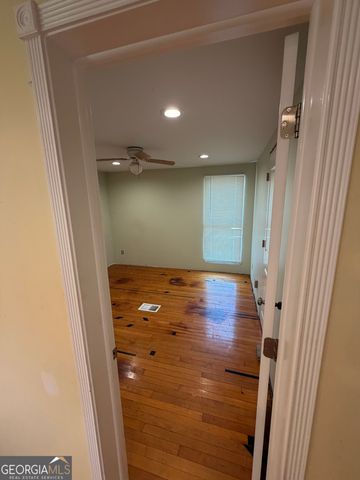 306 OCONNER Lane, Hartwell, GA 30643