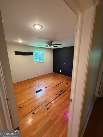 306 OCONNER Lane, Hartwell, GA 30643