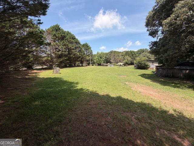 306 OCONNER Lane, Hartwell, GA 30643
