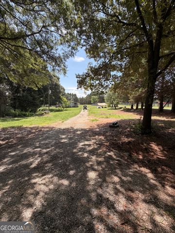 306 OCONNER Lane, Hartwell, GA 30643