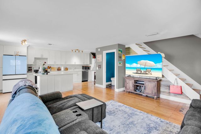 111 Stirrup Key Woods Rd Apt 2B2, Marathon, FL 33050