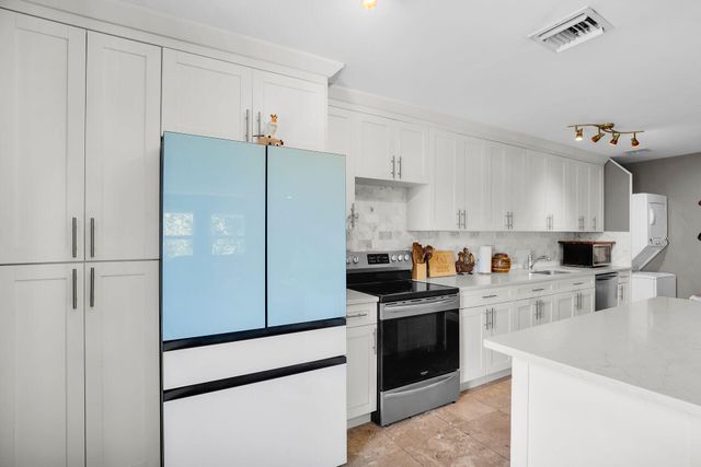 111 Stirrup Key Woods Rd Apt 2B2, Marathon, FL 33050