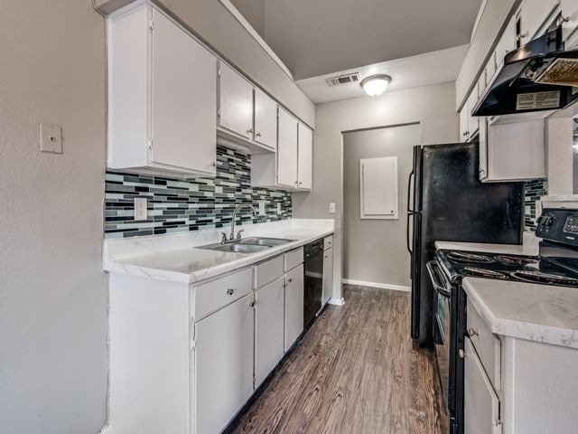 1122 Millview Drive 2101, Arlington, TX 76012