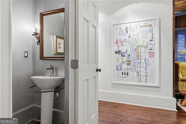 2586 Hyde Manor Drive NW, Atlanta, GA 30327