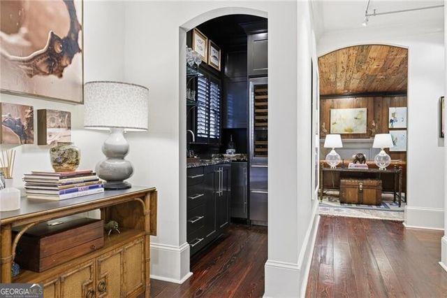 2586 Hyde Manor Drive NW, Atlanta, GA 30327