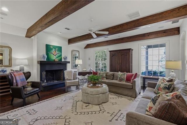 2586 Hyde Manor Drive NW, Atlanta, GA 30327