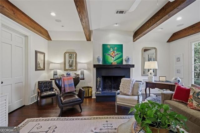 2586 Hyde Manor Drive NW, Atlanta, GA 30327