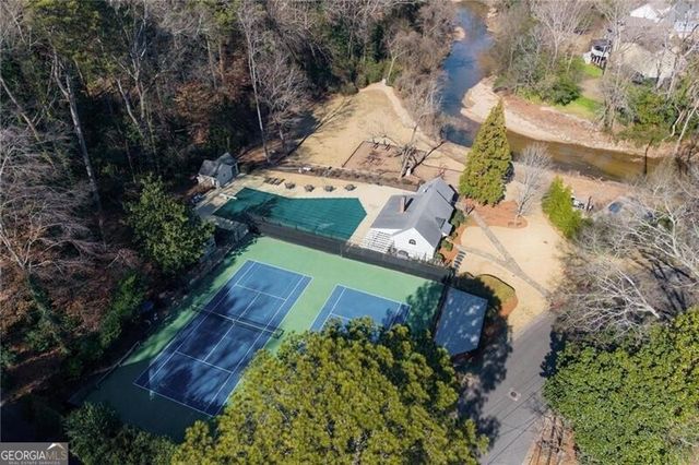 2586 Hyde Manor Drive NW, Atlanta, GA 30327