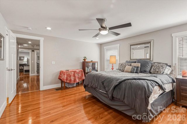 31 Huffman Road, Asheville, NC 28806
