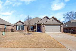 2460 Double Bogey Lane, Farmington, AR 72730