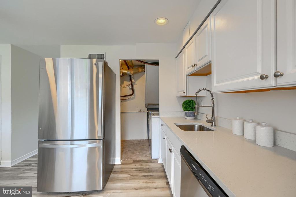 Image 11 of property listing at 2058 LARKHALL RD, Dundalk, MD 21222