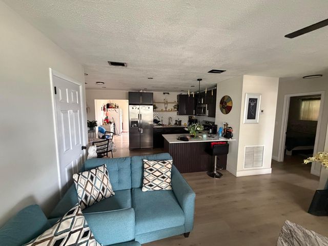 912 MONTEGO Drive, West Palm Beach, FL 33415