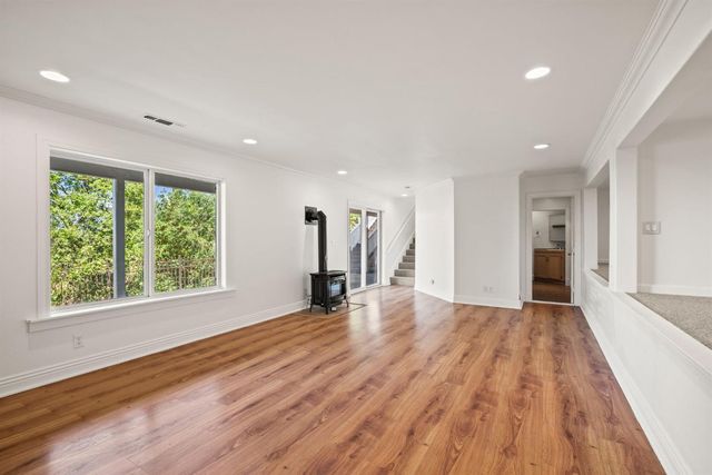 6060 Keeble Ln, Camino, CA 95709