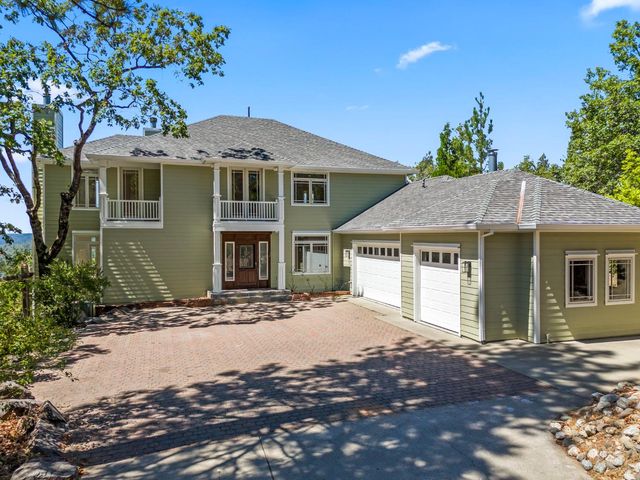 6060 Keeble Ln, Camino, CA 95709