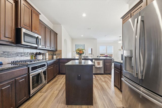 14824 Complacent Way, Aledo, TX 76008