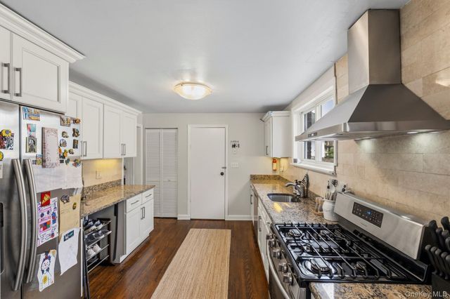 165 Hale Avenue, White Plains, NY 10605