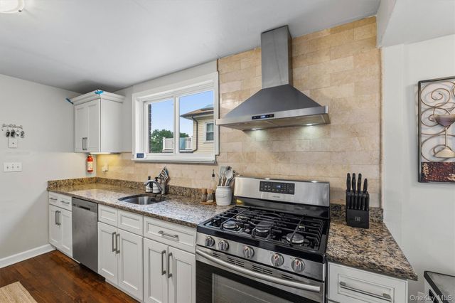 165 Hale Avenue, White Plains, NY 10605