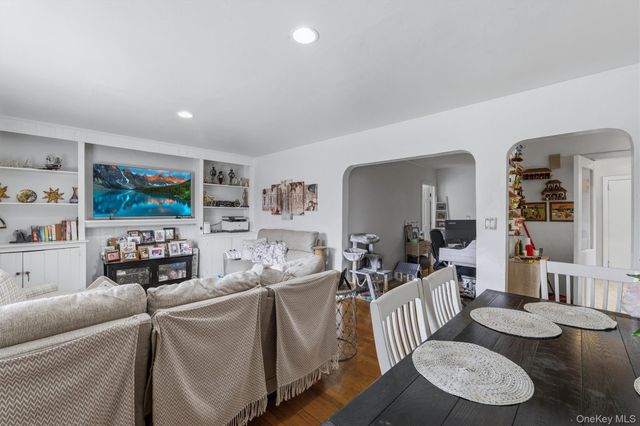 165 Hale Avenue, White Plains, NY 10605