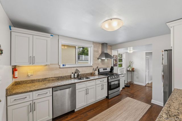 165 Hale Avenue, White Plains, NY 10605