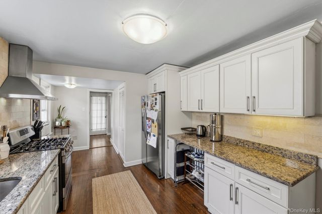 165 Hale Avenue, White Plains, NY 10605