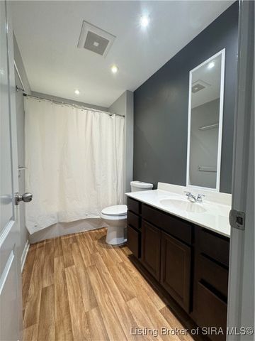 3202 Cotton Lane, Jeffersonville, IN 47130