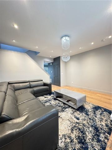 3202 Cotton Lane, Jeffersonville, IN 47130