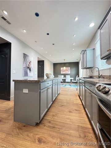 3202 Cotton Lane, Jeffersonville, IN 47130