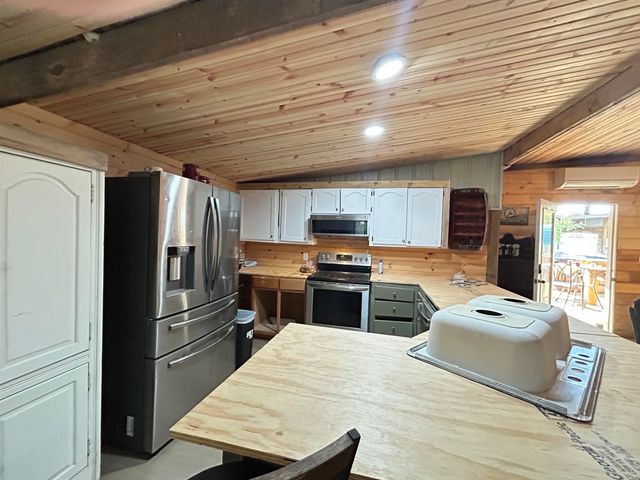 TBD River Front Road, Hardy, AR 72513