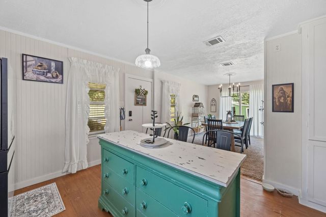 9820 Highway 150, Shepherd, TX 77371