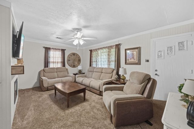 9820 Highway 150, Shepherd, TX 77371
