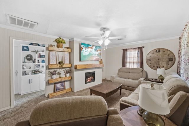 9820 Highway 150, Shepherd, TX 77371