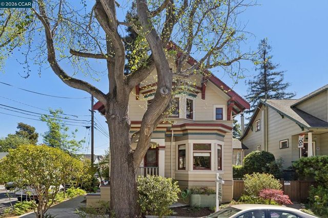 1324 Grove St, Alameda, CA 94501