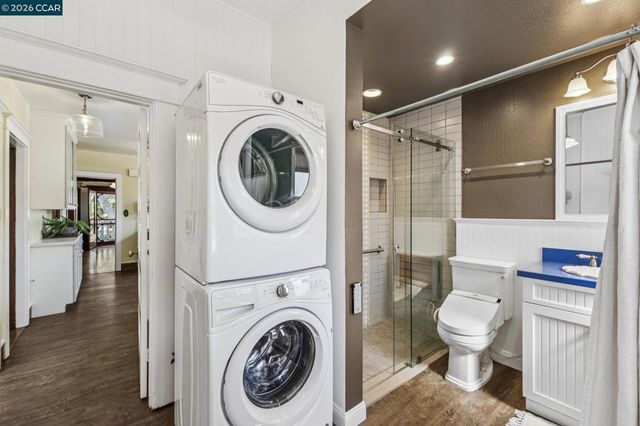 1324 Grove St, Alameda, CA 94501