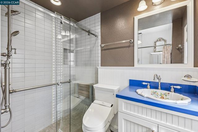 1324 Grove St, Alameda, CA 94501